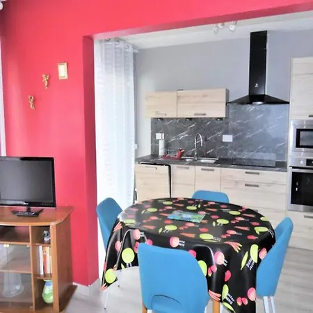Studio For 4 People Lägenhet Aix-les-Bains
